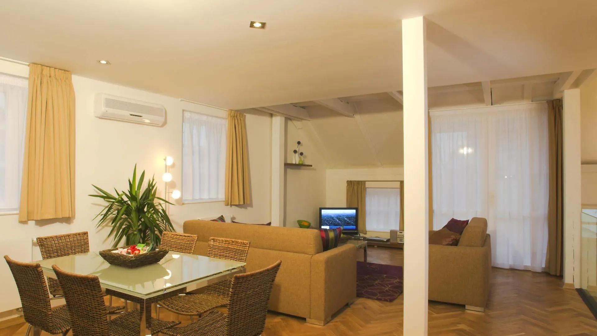 Residence Karlova Prága Apartman